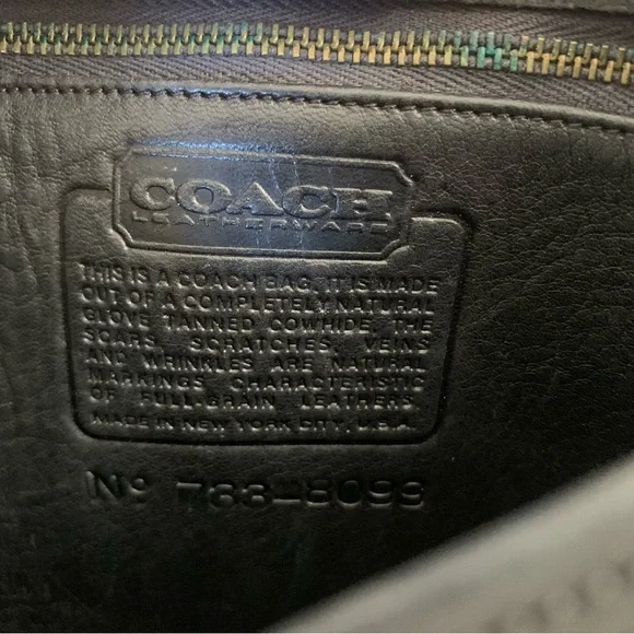Vintage Coach Black Leather Shoulder Bag Purse 733-8099
